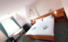 Domstadt Apartments